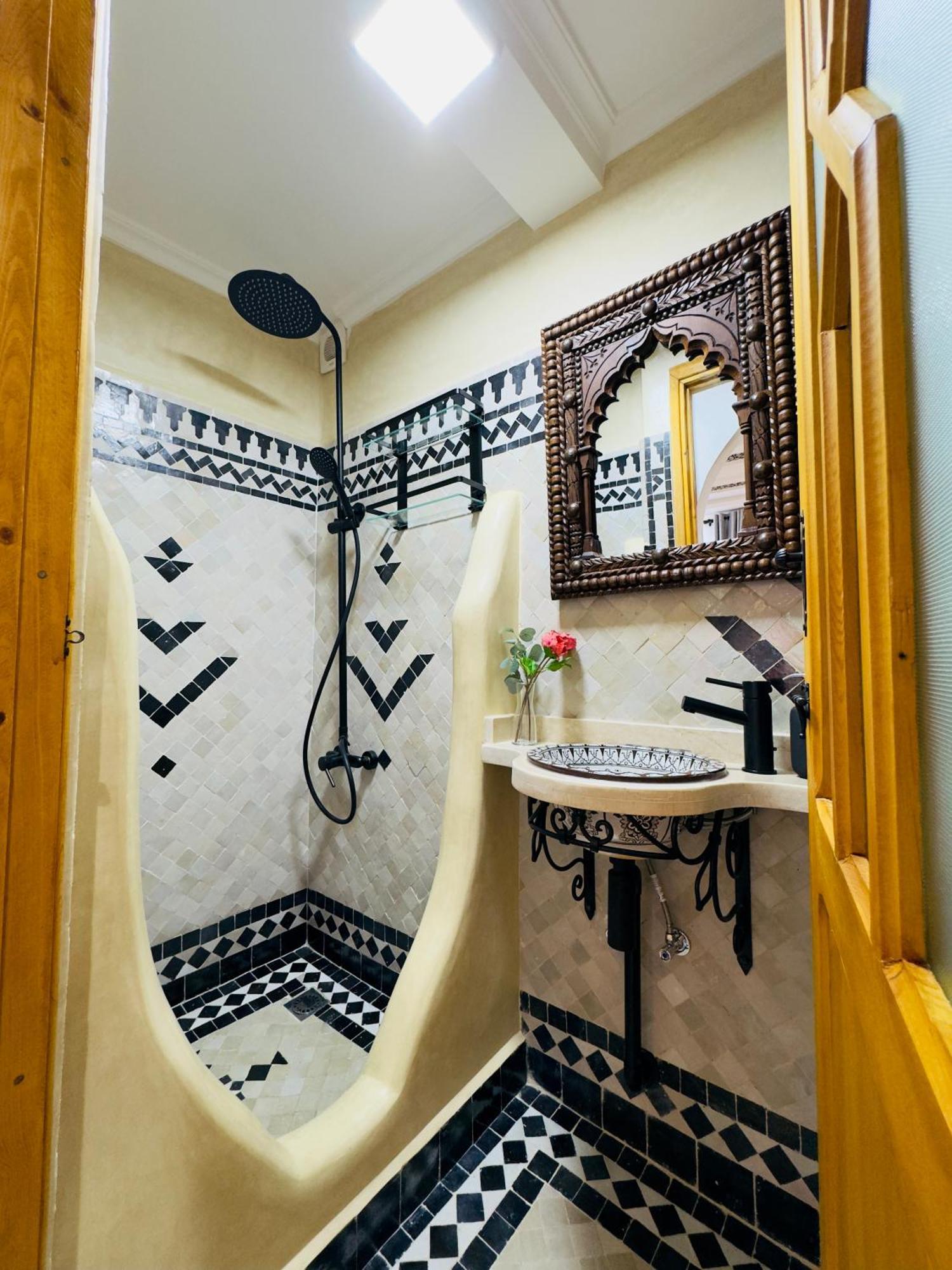 Dar Md Hotel Chefchaouen Exterior photo