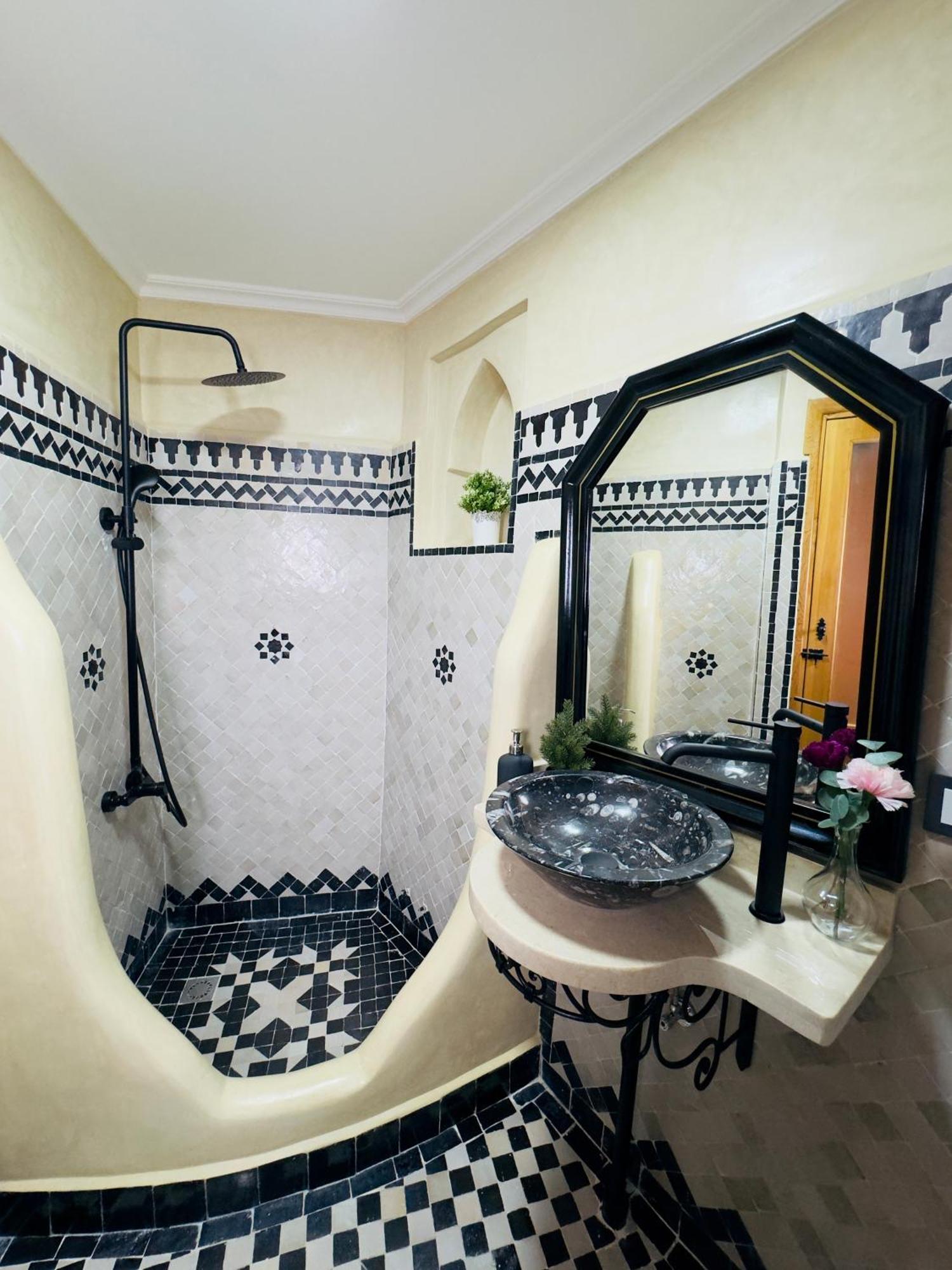 Dar Md Hotel Chefchaouen Exterior photo