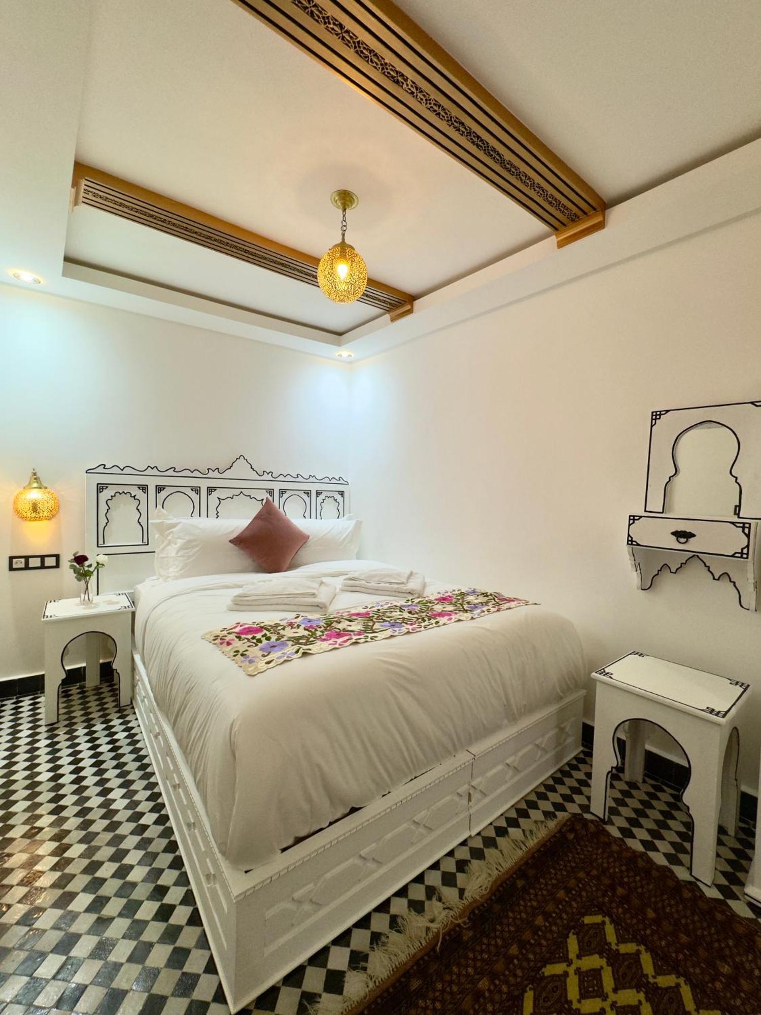 Dar Md Hotel Chefchaouen Exterior photo